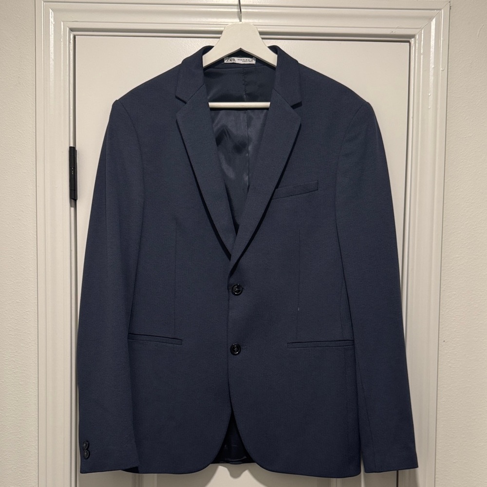 Zara Men's Navy Blazer